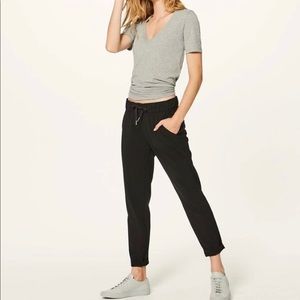 Lululemon on the fly pant